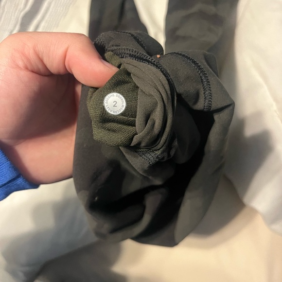Lululemon Align Camo Leggings Size 2 - Picture 3 of 3